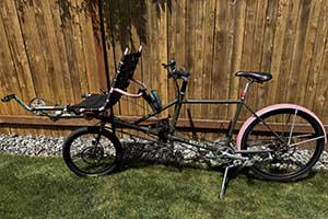 Photo of a Bilenky Viewpoint Semi-Recumbent + Draftmaster 5 Bike (4+1 Tandem) Carrier Tandem Bicycle For Sale