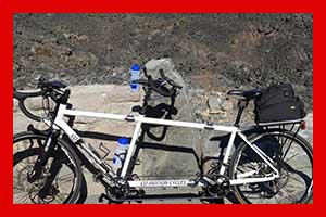 Photo of a 2014 Co-Motion Carrera Tandem with Large Frame, Couplers and a pair of S & S airline compliant Travel Cases Tandem Bicycle For Sale